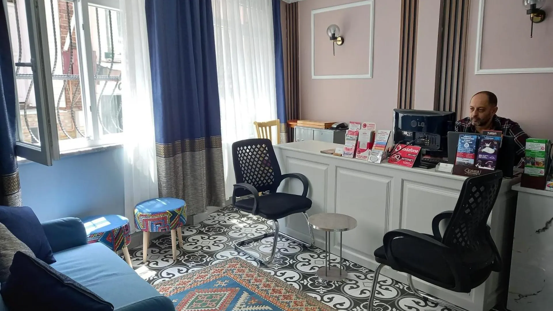 *** Bed & Breakfast Emirhan Inn Hotel, Sultanahmet Istanbul Turkey